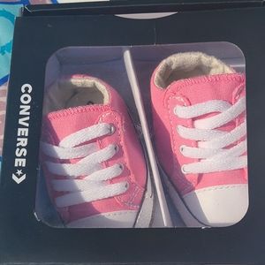 Lot of 3 pairs infant shoes